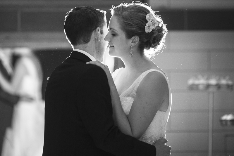 Golden Wedding Photographer backlight first dance