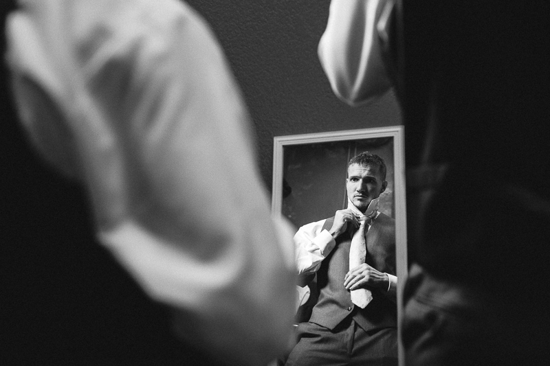 Silverthorne Wedding Photographer getting ready