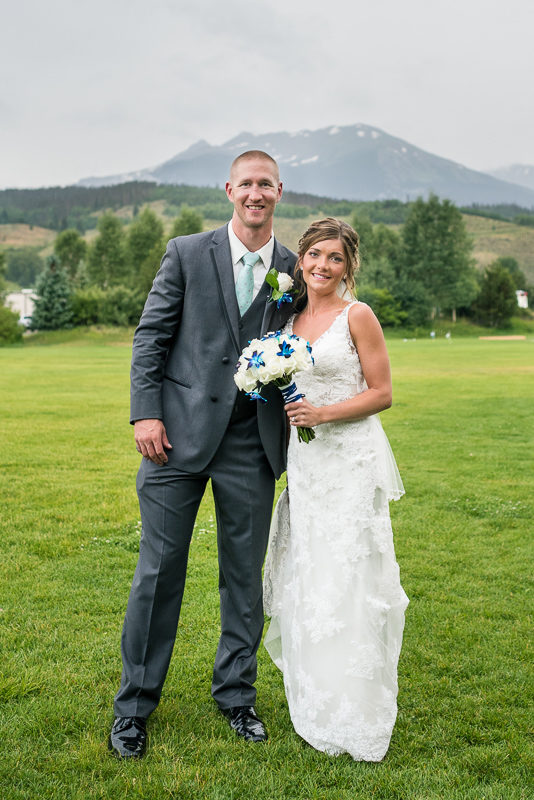 Silverthorne Wedding Photographer bride and groom