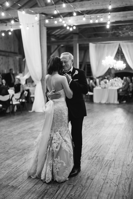 Denver wedding photography father daughter dance devil's thumb ranch
