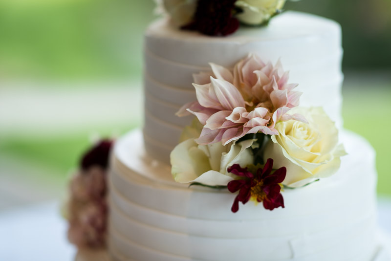 San Jose Silver Creek Country Club cake wedding photography