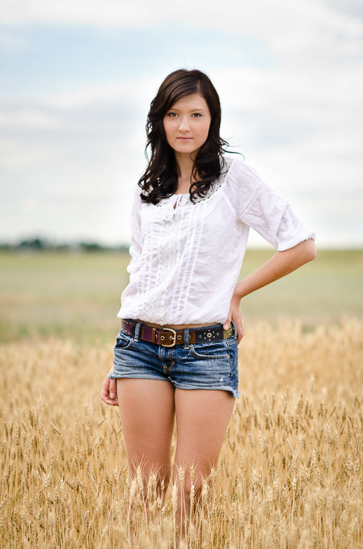 San Francisco high school senior photos wheat field