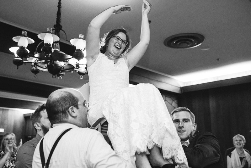 San Francisco Wedding Photography Villa Chanticleer hora bride